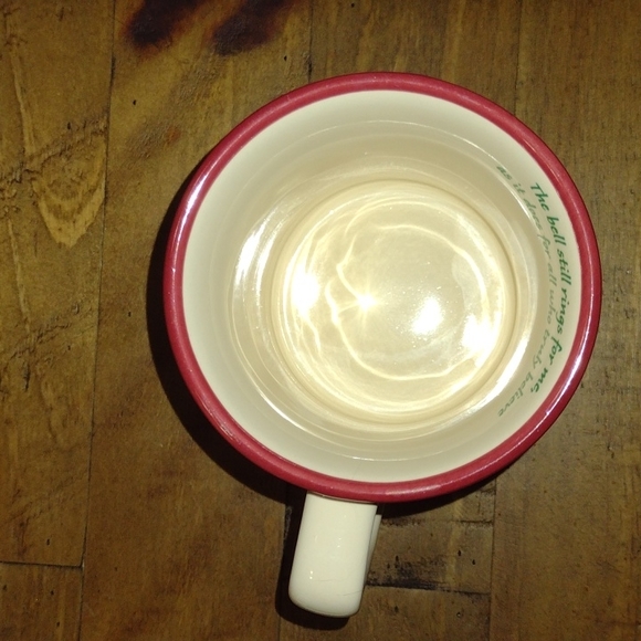 2 Polar express mugs - Picture 3 of 7